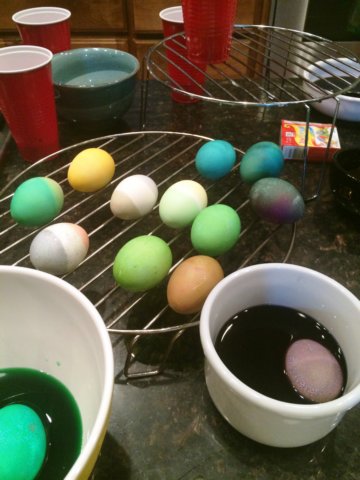 easterevecoloringeggs3.jpg